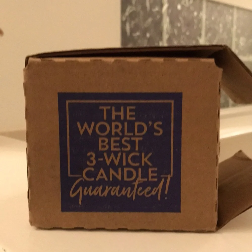 Candle NWT